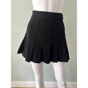 NWT Dolls Kill POSTER GRL Burn Book Black Pleated Tennis Skirt size Small